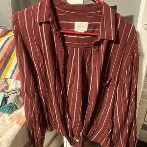 Medium American Eagle button up